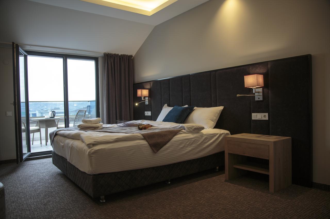 Hotel City Inegoel Экстерьер фото